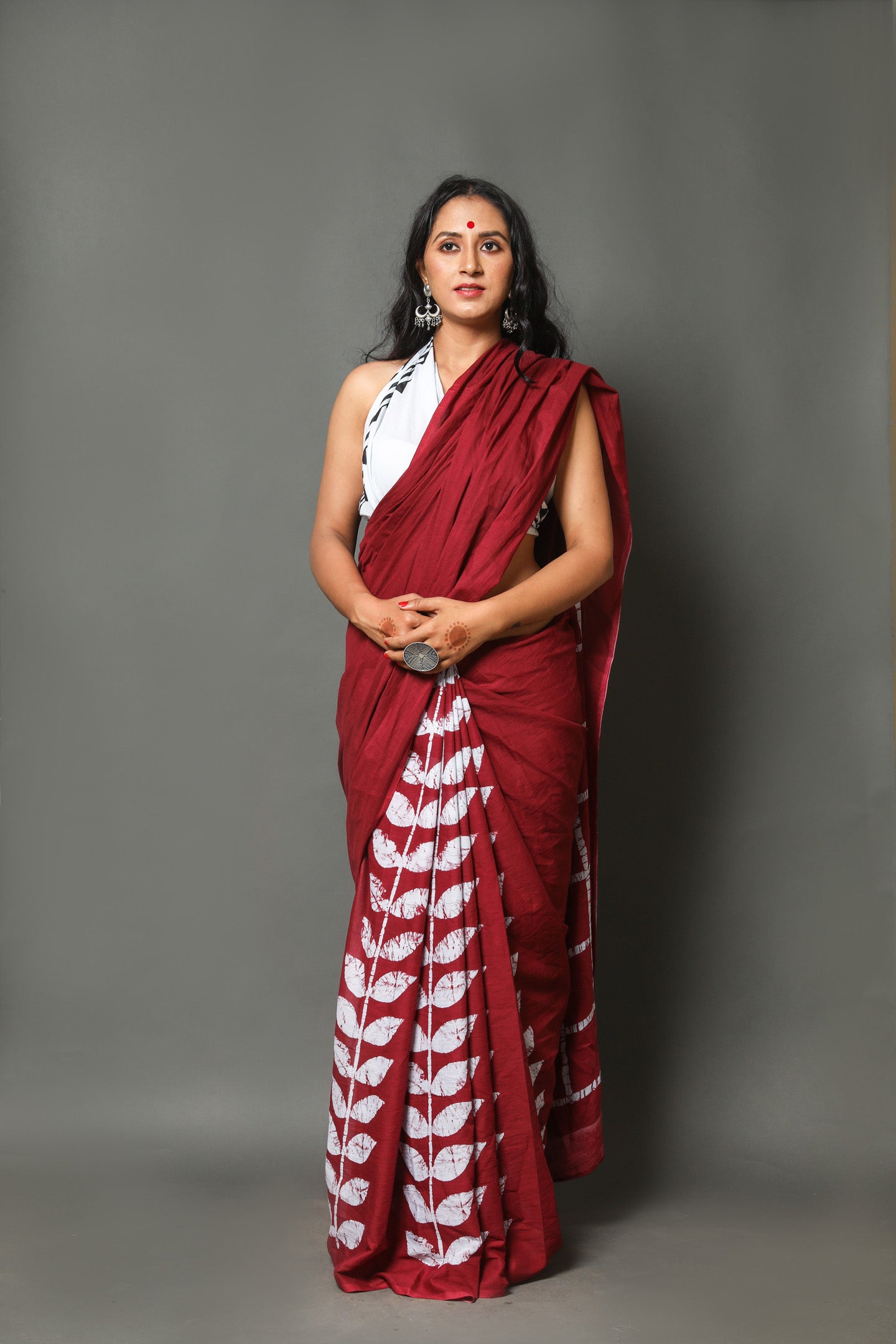 ROVIM Jaipuri Hand Block Printed Cotton Mulmul Saree with Blouse – Soft, Lightweight & Skin-Friendly | Traditional Ethnic Wear for Women