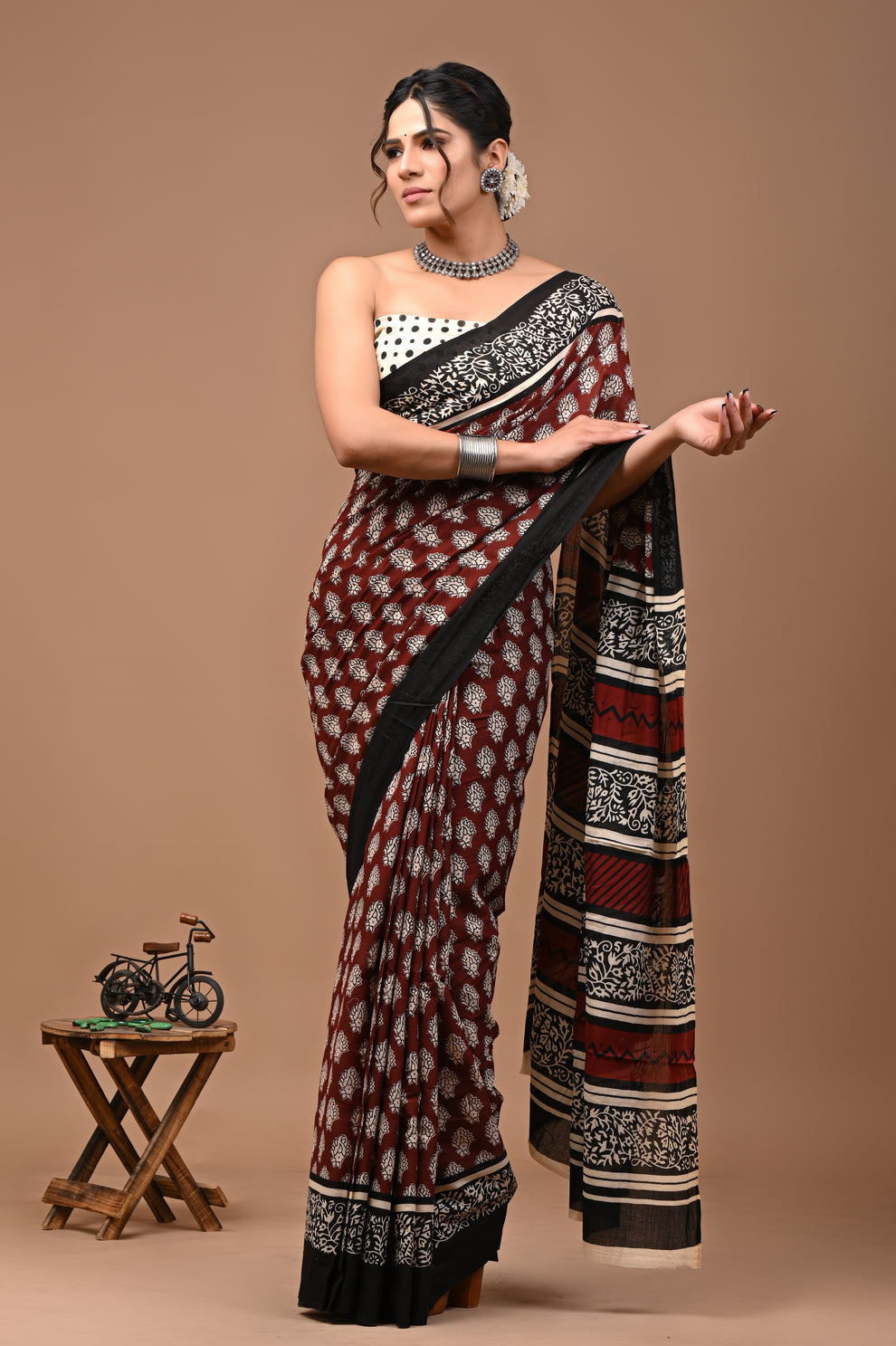 ROVIM Jaipuri Hand Block Printed Cotton Mulmul Saree with Blouse – Soft, Lightweight & Skin-Friendly | Traditional Ethnic Wear for Women