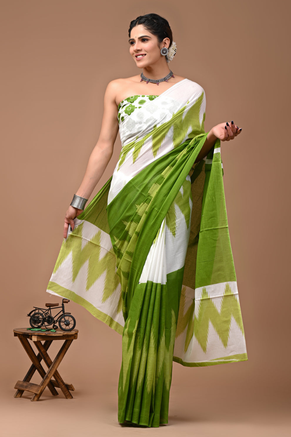 ROVIM Jaipuri Hand Block Printed Cotton Mulmul Saree with Blouse – Soft, Lightweight & Skin-Friendly | Traditional Ethnic Wear for Women