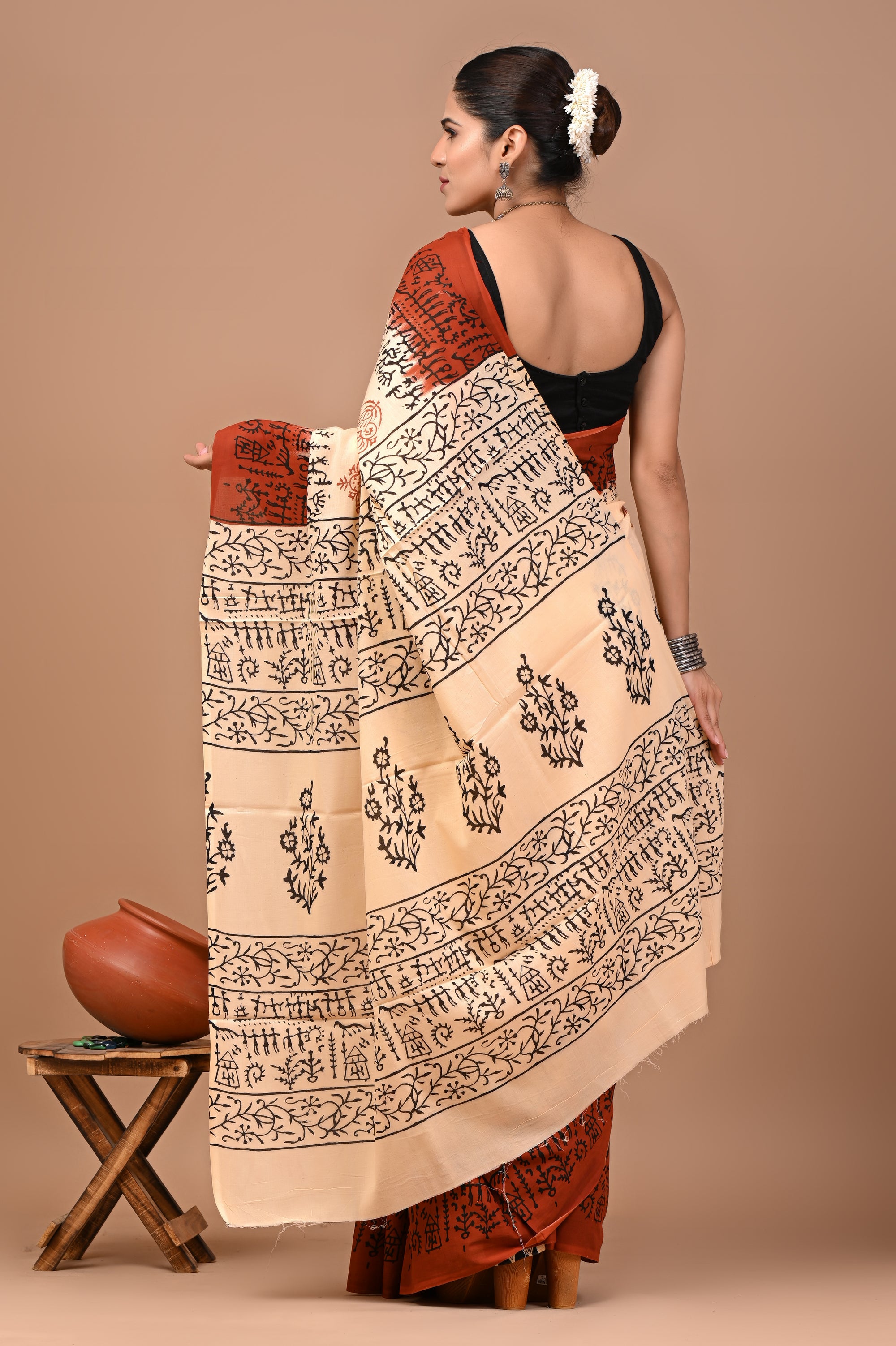 Rovim Jaipuri Traditional Hand Block Print Cotton Mulmul Saree With Matching Blouse Piece