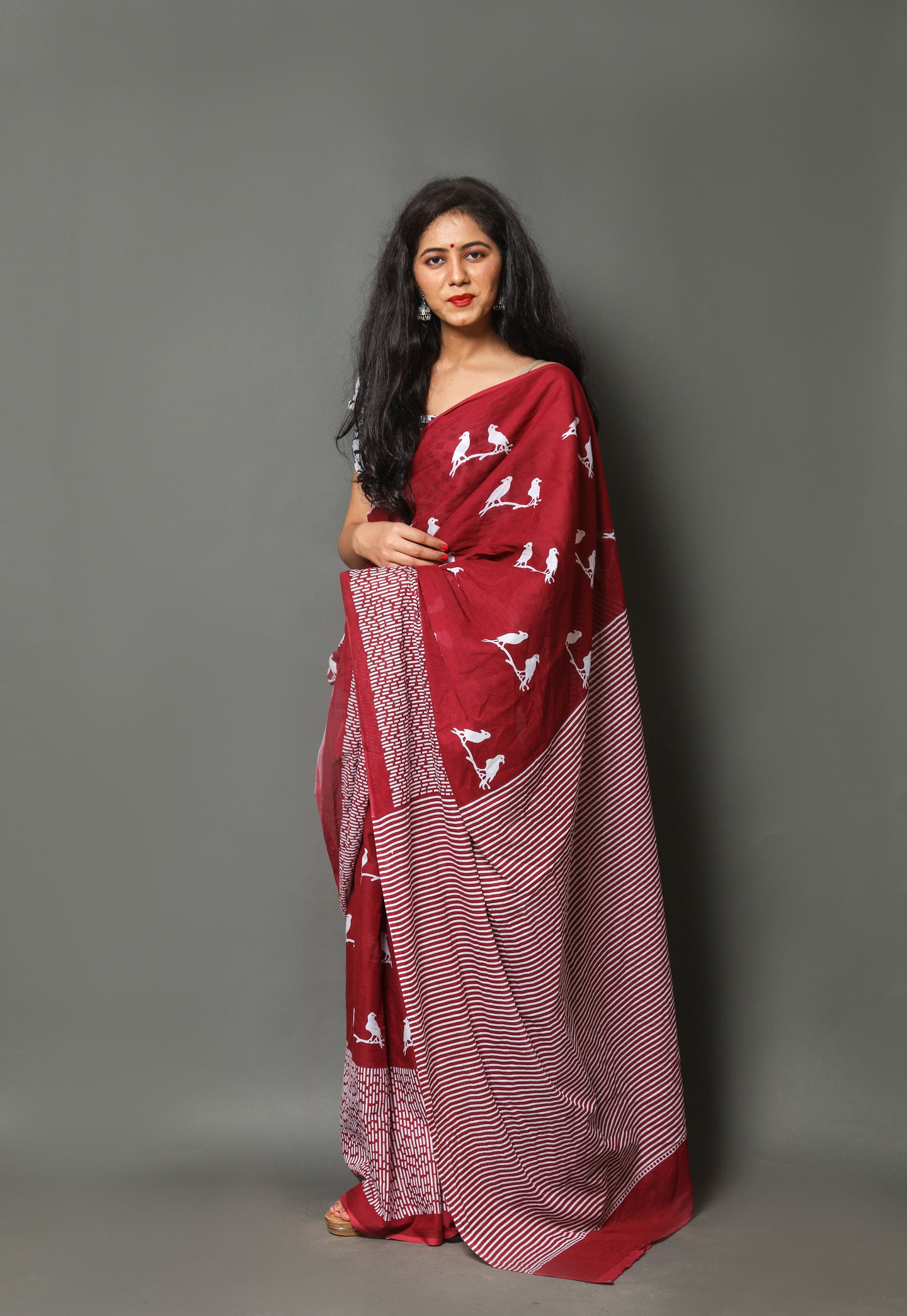 ROVIM Jaipuri Hand Block Printed Cotton Mulmul Saree with Blouse – Soft, Lightweight & Skin-Friendly | Traditional Ethnic Wear for Women