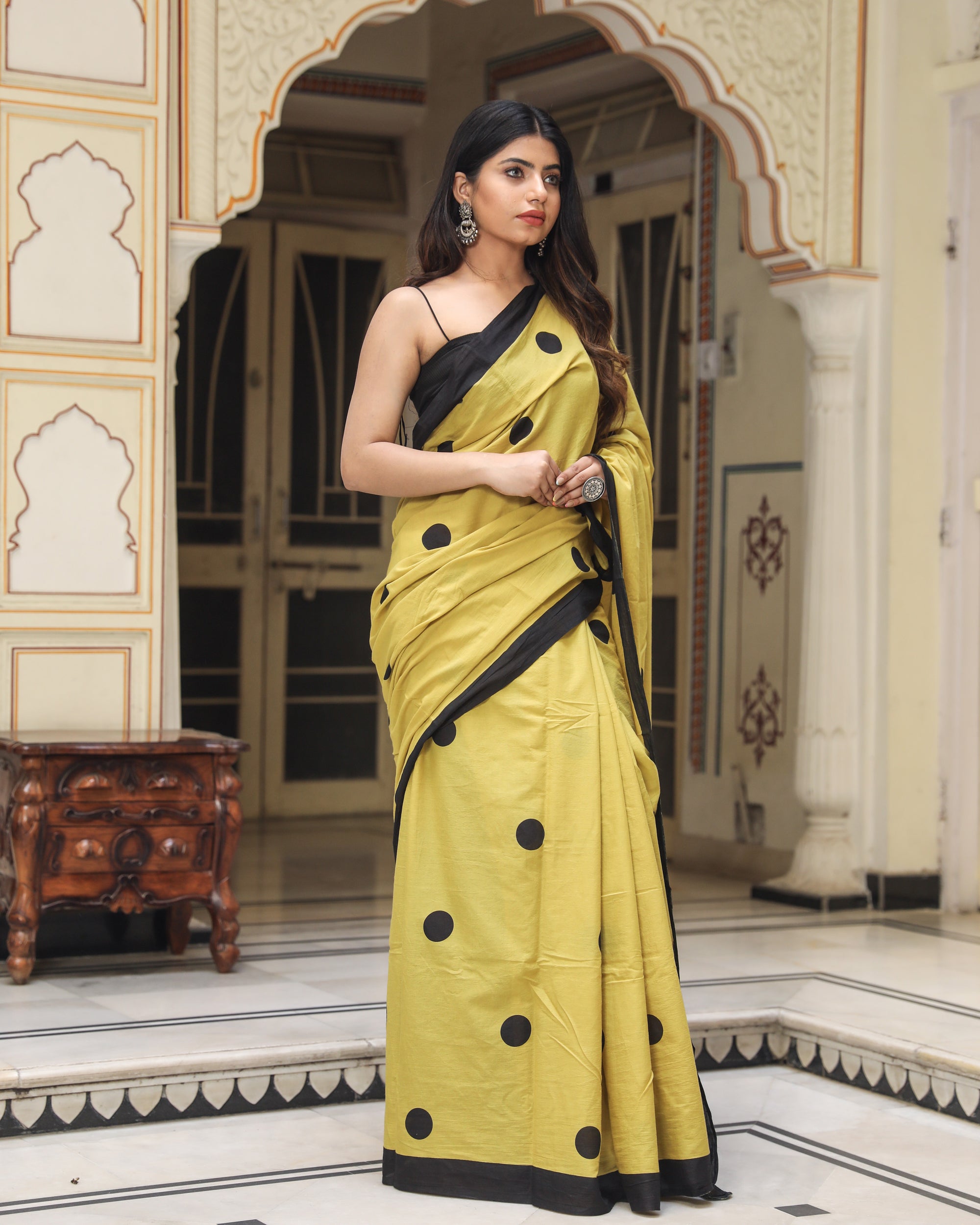 Rovim Jaipuri Traditional Hand Block Print Cotton Mulmul Saree With Matching Blouse Piece