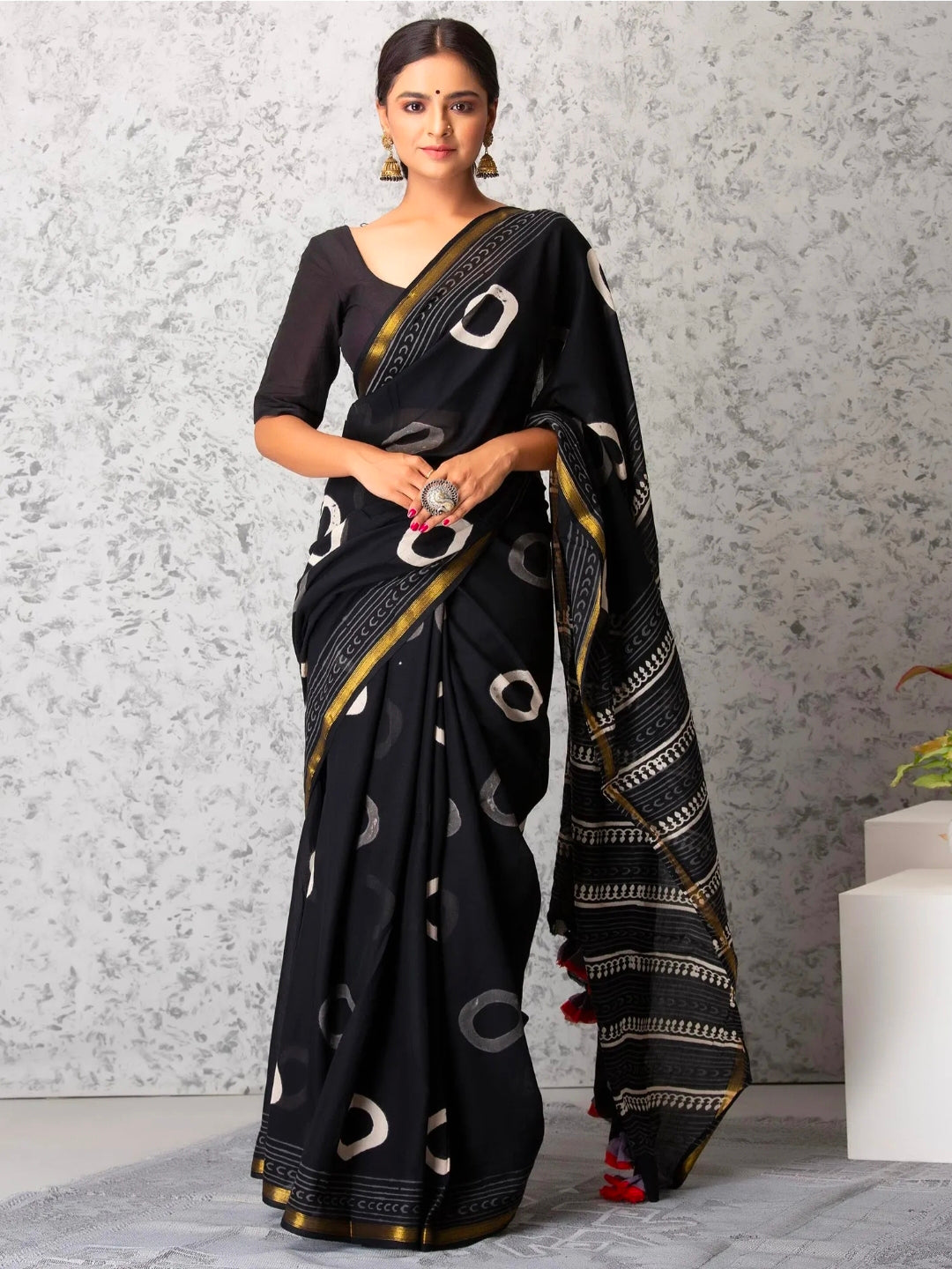 ROVIM Hand Block Printed Cotton Saree with Golden Zari Border & Blouse – Elegant Traditional Wear for Festive & Special Occasions