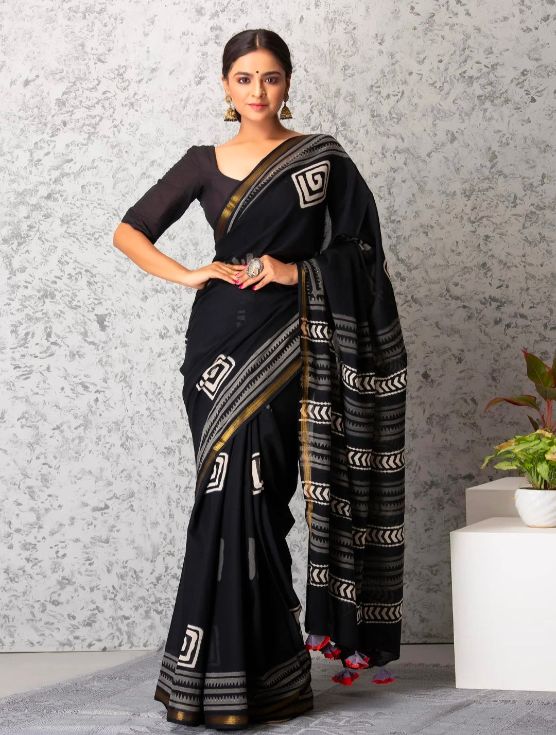 ROVIM Hand Block Printed Cotton Saree with Golden Zari Border & Blouse – Elegant Traditional Wear for Festive & Special Occasions
