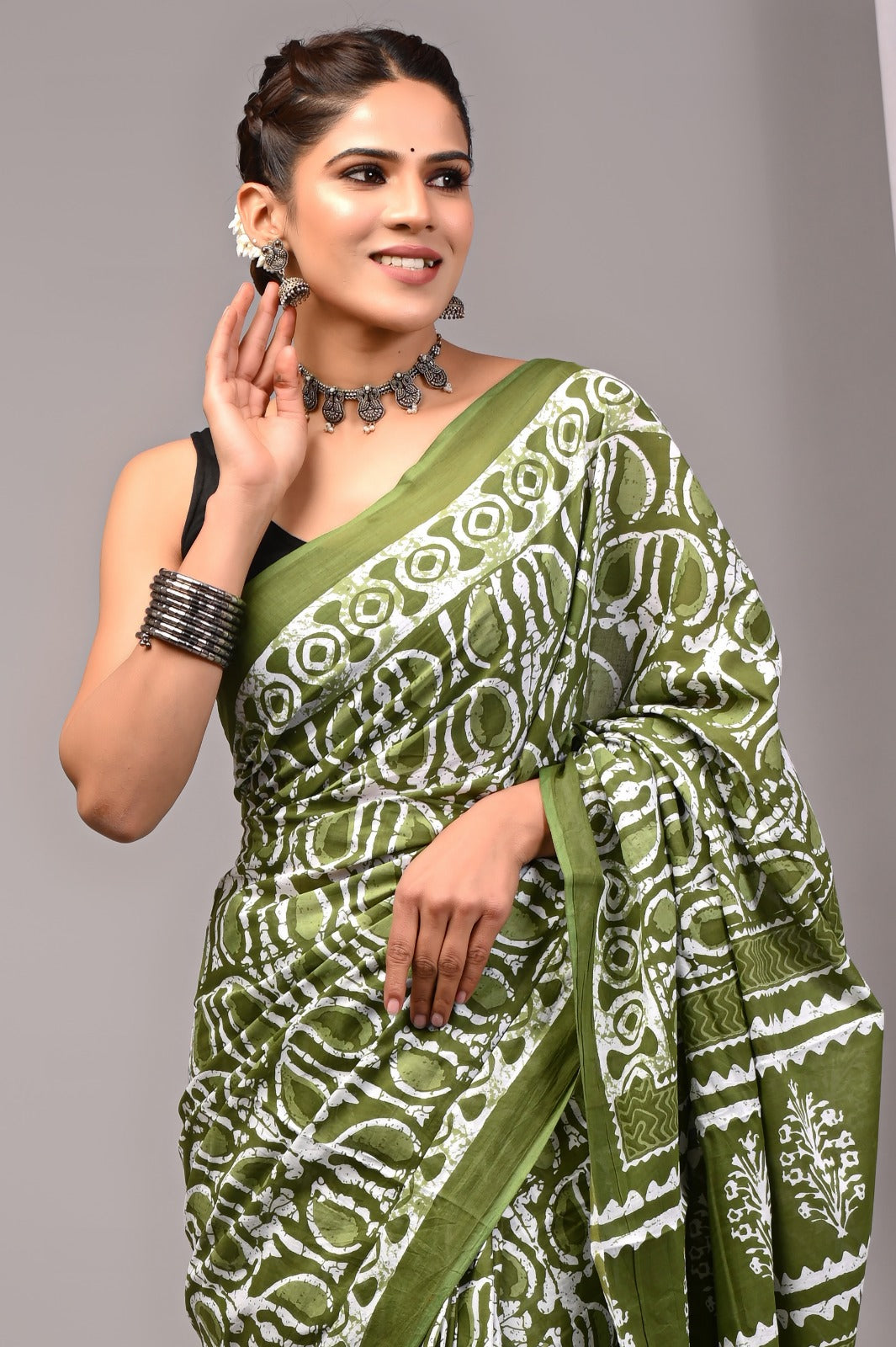 ROVIM Jaipuri Hand Block Printed Cotton Mulmul Saree with Blouse – Soft, Lightweight & Skin-Friendly | Traditional Ethnic Wear for Women