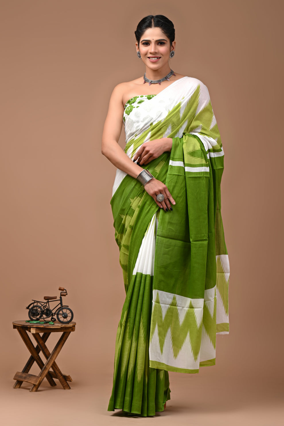 ROVIM Jaipuri Hand Block Printed Cotton Mulmul Saree with Blouse – Soft, Lightweight & Skin-Friendly | Traditional Ethnic Wear for Women