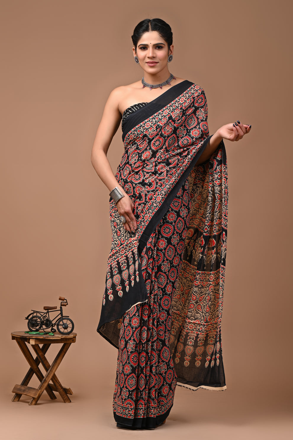 ROVIM Jaipuri Hand Block Printed Cotton Mulmul Saree with Blouse – Soft, Lightweight & Skin-Friendly | Traditional Ethnic Wear for Women