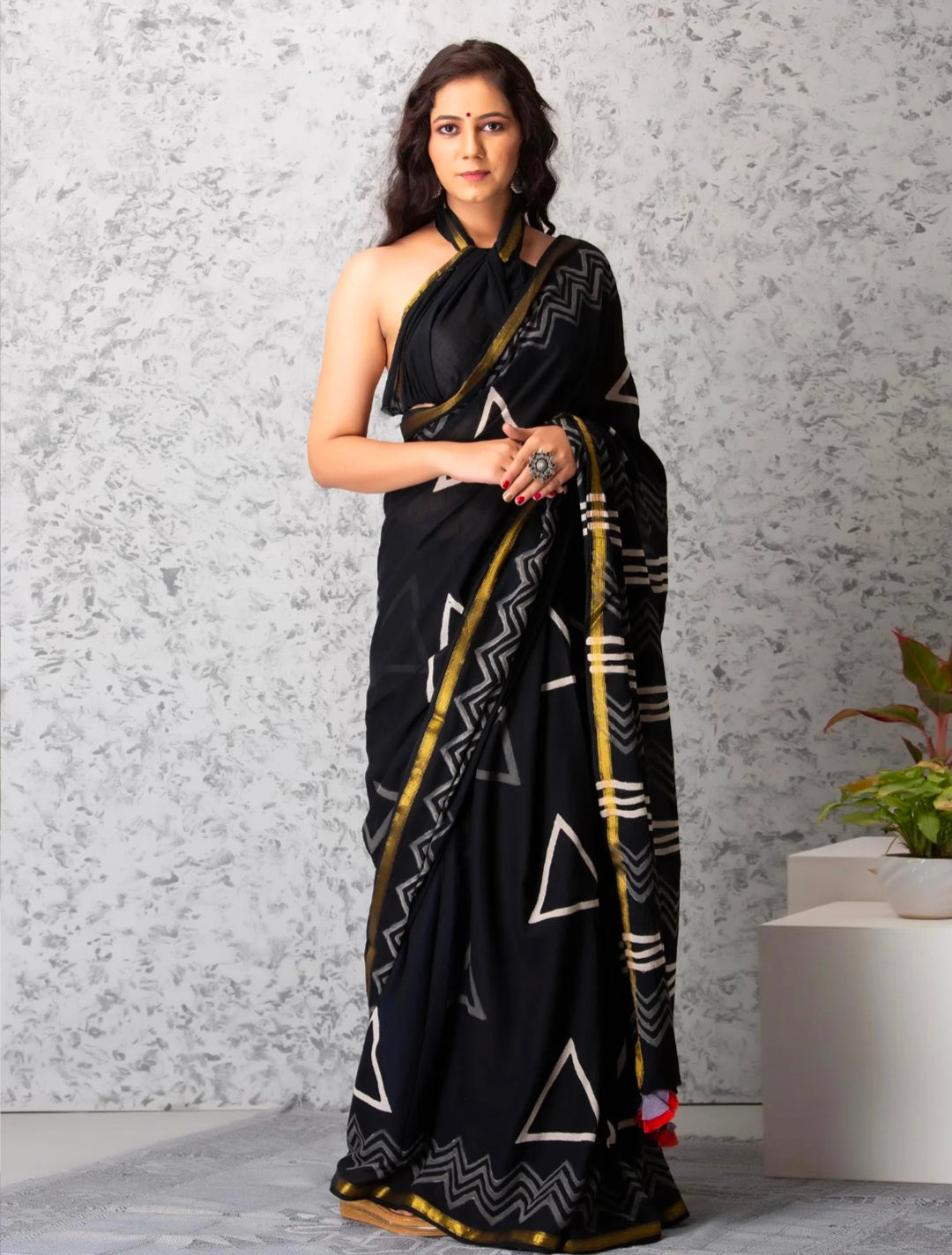 ROVIM Hand Block Printed Cotton Saree with Golden Zari Border & Blouse – Elegant Traditional Wear for Festive & Special Occasions
